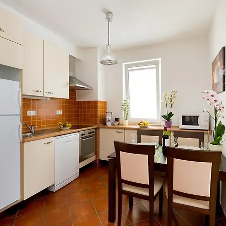 Shr Orchidea Apartament Budapeszt